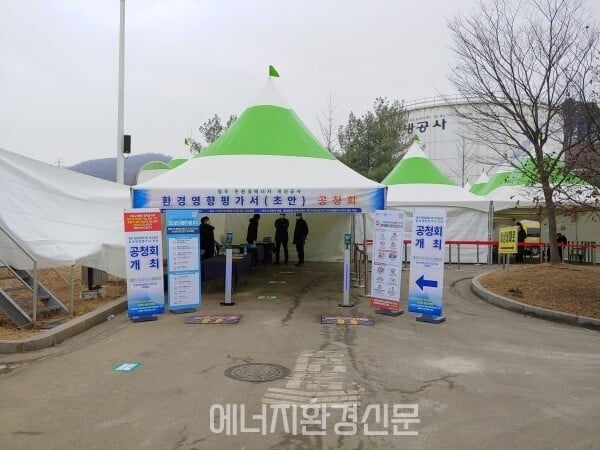 undefined e380891b13cd661697436c6b8e29ca99